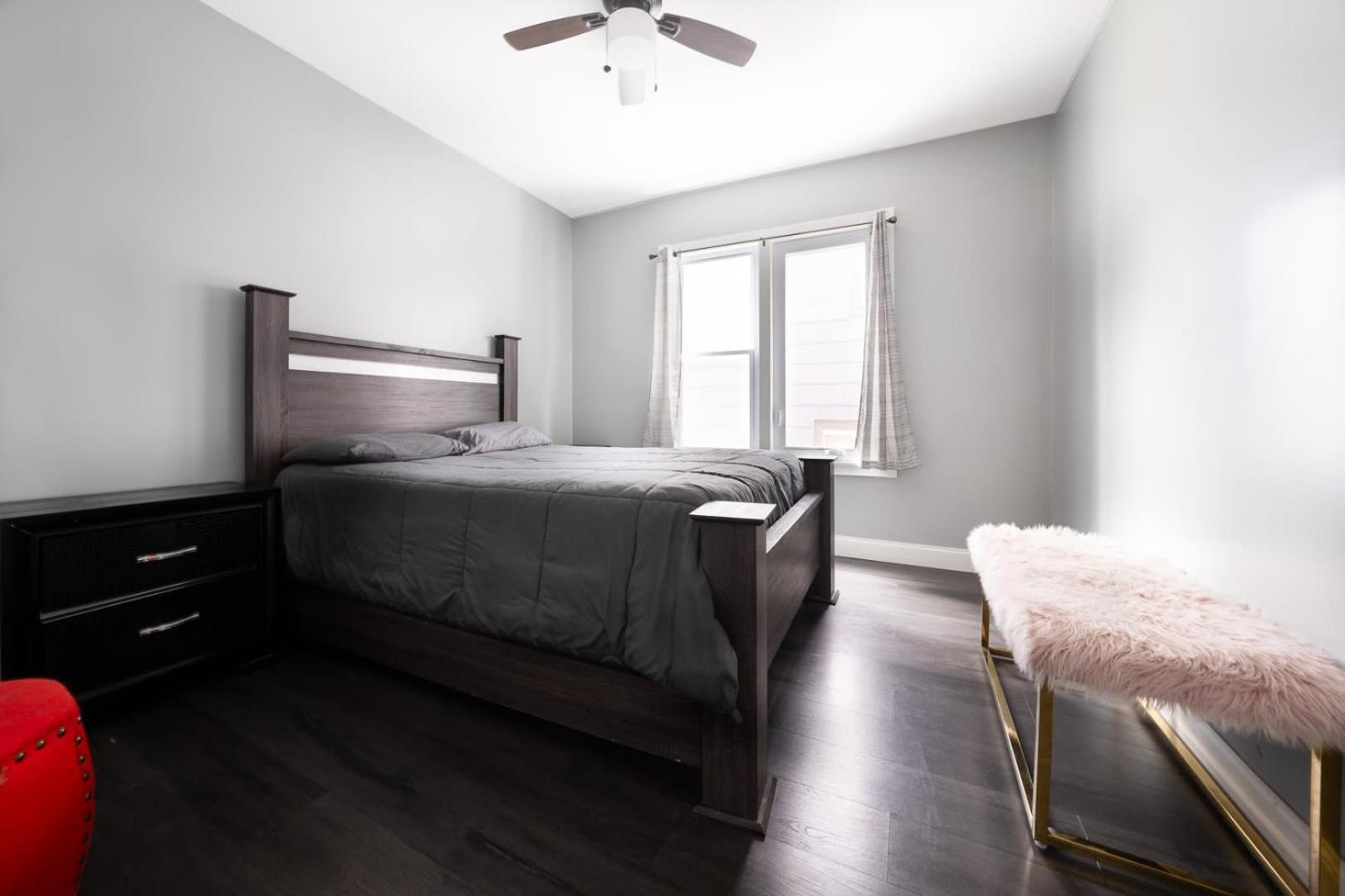 Comfy 4Br, 1 Bath Near The Falls & Casino ไนแอการาฟอลส์ ภายนอก รูปภาพ